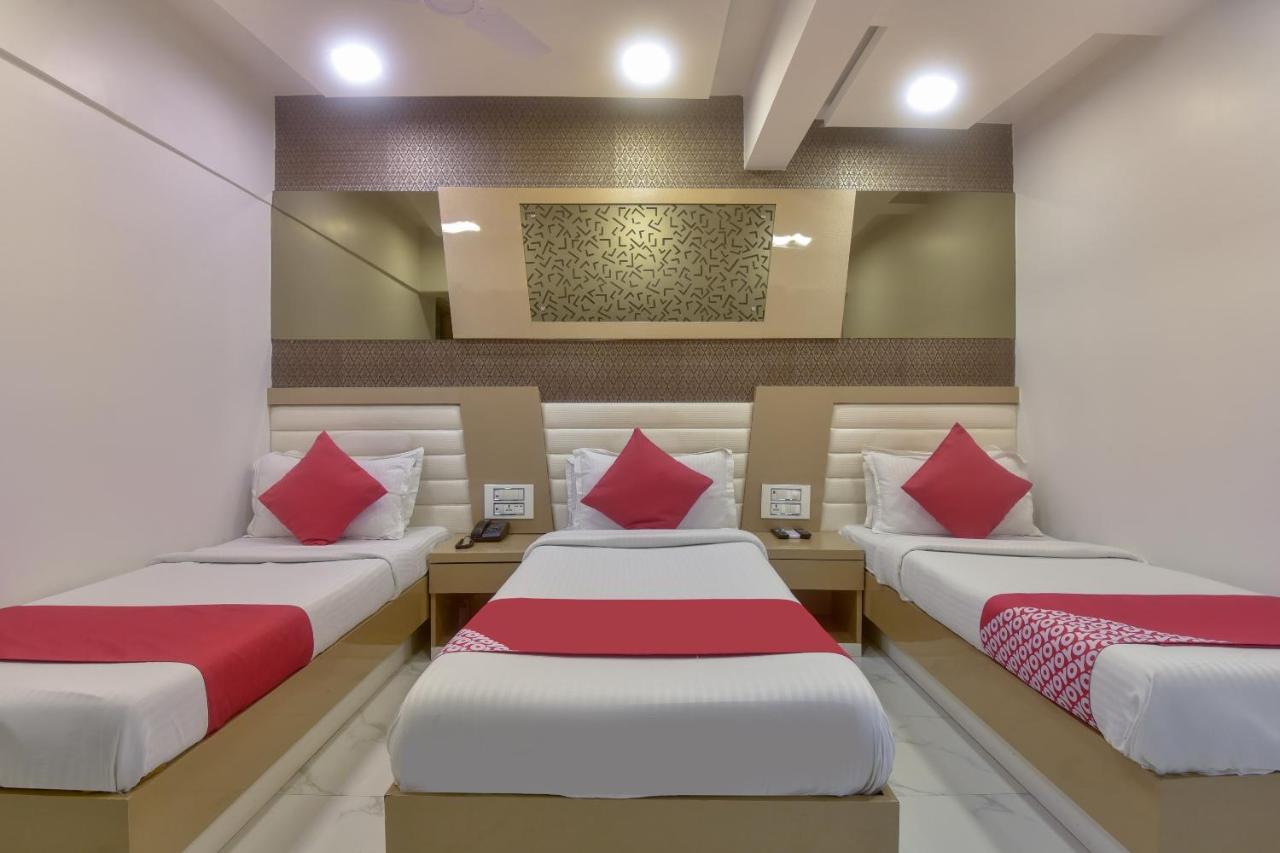Oyo 28893 Hotel Gulf Mumbai Bagian luar foto