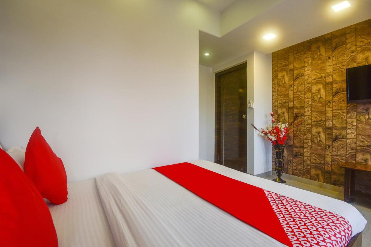 Oyo 28893 Hotel Gulf Mumbai Bagian luar foto