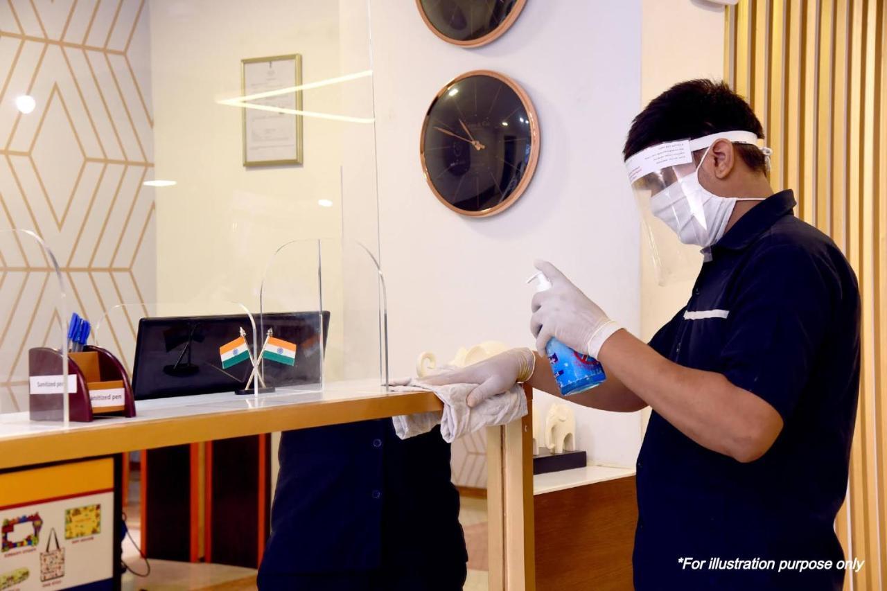 Oyo 28893 Hotel Gulf Mumbai Bagian luar foto